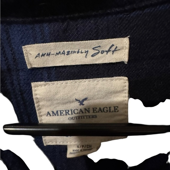 American Eagle Outfitters Blue and Black Casual Button Down Shirt - Picture 2 of 3